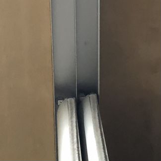 Зеркальные двери купе