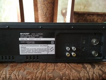 Видеоплеер кассетный Sharp VC-M11