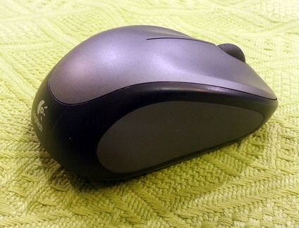 Мышь Logitech M235