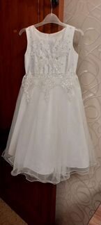 Платье праздничное