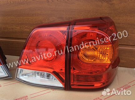 Задние фонари Land Cruiser 200 Новые оригинал