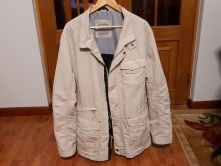 Куртка ветровка,легкая,без утеплителя. Размер 56-5