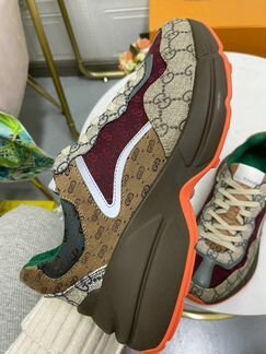 Кроссовки gucci (41 размер, стелька 26.5 см)