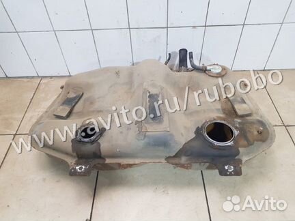 Бензобак Mitsubishi Galant 9 4G69 2005