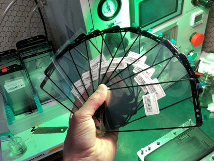 Стекло с заменой Samsung s8/s8+ и другие