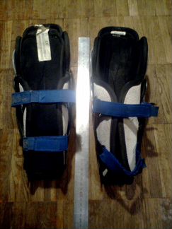 Хоккейные наколенники детские