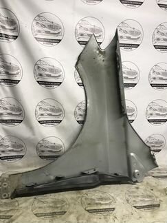 Крыло переднее правое Mercedes W246 B 2011)