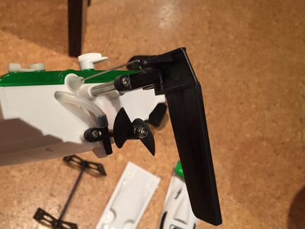 Лодка на радио управлении