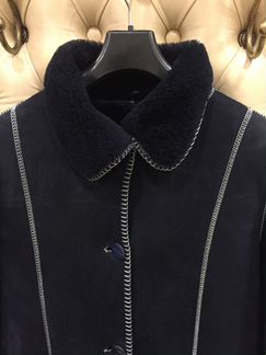 Дублёнка со съёмным капюшоном на 46-48 размер