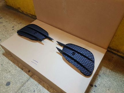 Решетка бампера Mercedes W 213 E213 AMG Мерседес