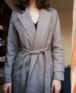Пальто серое длинное