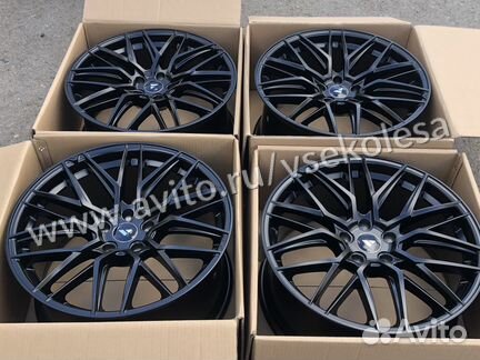 Комплект новых разношироких дисков r19 Vorsteiner