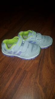 Кроссовки котофей