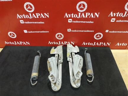 Петля капота Mercedes W140 S140 M104.994 3 1993