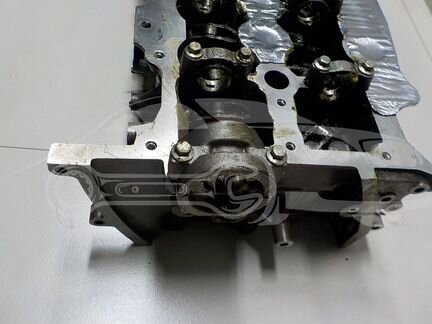 Головка блока LR014249 land rover Range Rover Vela