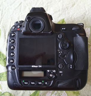 Nikon d4