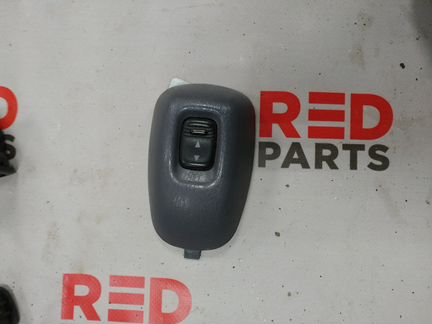 Кнопка стеклоподъемника Дайхатсу Териос (J100)