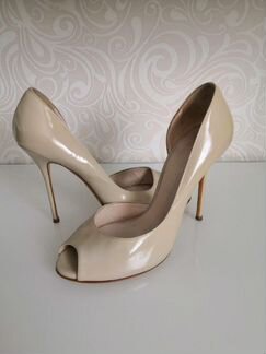 Туфли casadei лаковые бежевые