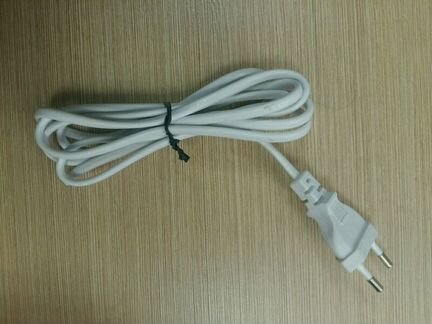 Шнур сетевой с вилкой