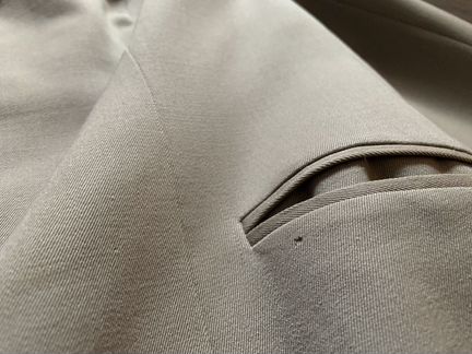 Винтажный пиджак с плечиками