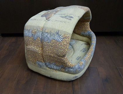 Доиик / Лежанка для домашних животных