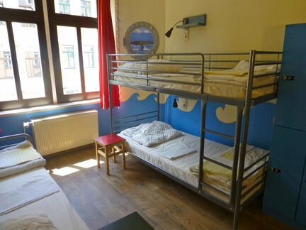 Комната 16 м² в 2-к, 1/10 эт.