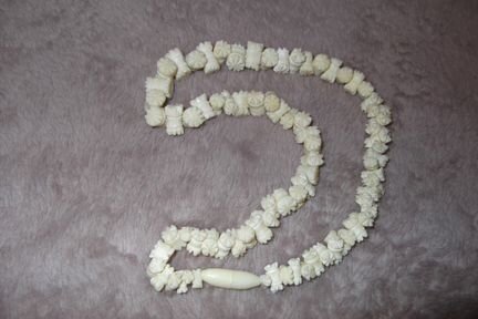 Ожерелье из натуральной кости