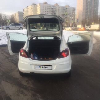 Opel Corsa 1.4 AT, 2012, битый, 100 000 км