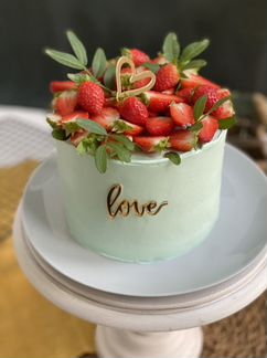 Торты на заказ, сладкий стол