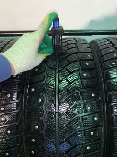 Зимние шины 215/50r17 Viatti