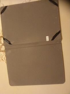 Чехлы для планшетов - разные