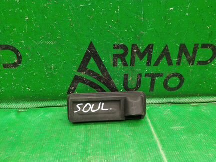 Кнопка открывания багажника Kia Soul 3 2019