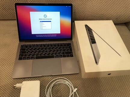 Apple macbook pro 13 2017 в идеальном состоянии