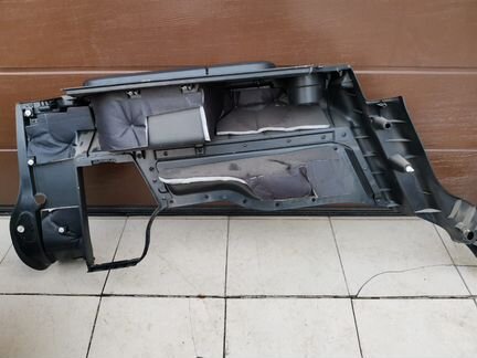Обшивка багажника Land Rover Discovery 3, 4