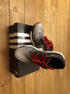 Кроссовки adidas boost