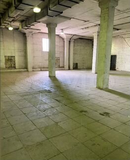 Складское помещение, 1500 м²