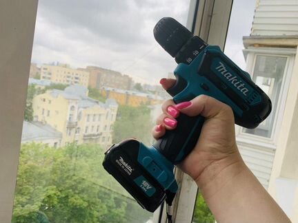 Шуруповерт 18V