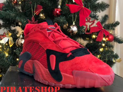 Кроссовки Adidas