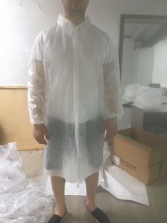 Халат медицинский из спанбонда защитный