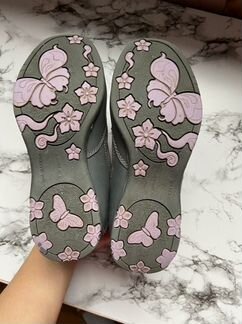 Кроссовки детские