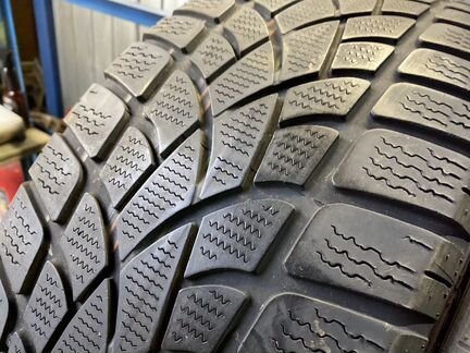Run Flat Пара 235/45R19 Dunlop winter sport 3D