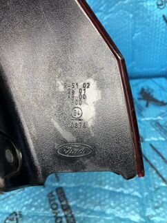 Ford Fiesta 5 фонарь правый оригинал