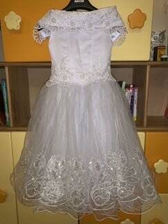 Платье новогоднее на 7-9 лет