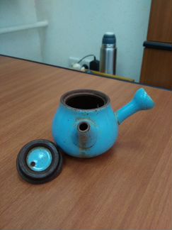 Чайник из знаменитой керамики Дэхуа