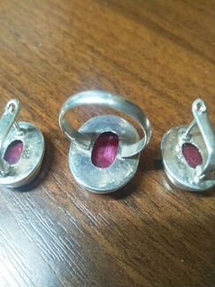 Комплект с натуральным Индийским рубином